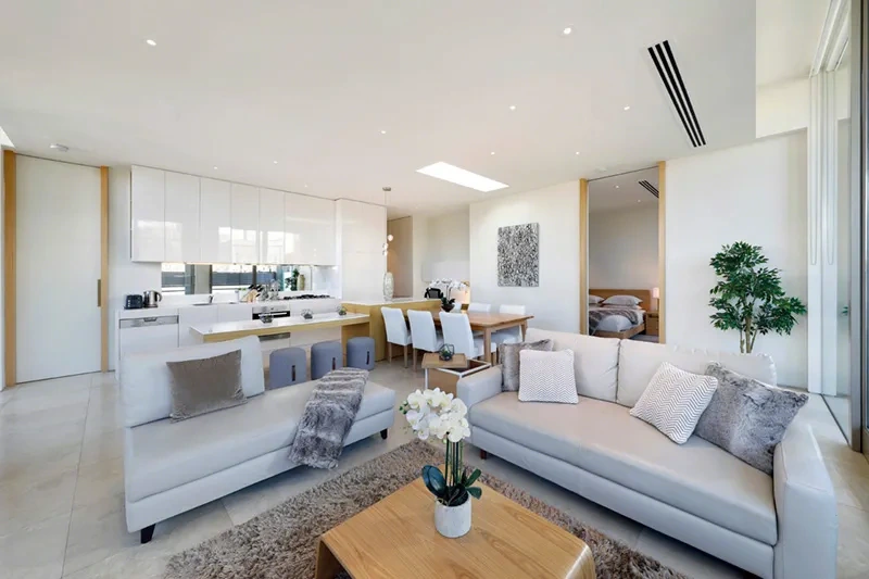 Corner penthouse open-plan living in Brighton