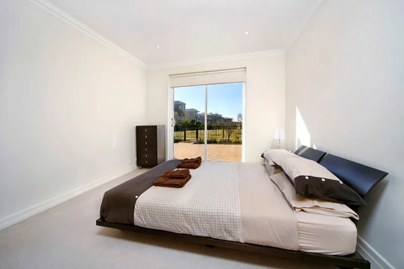 King-sized master bedroom