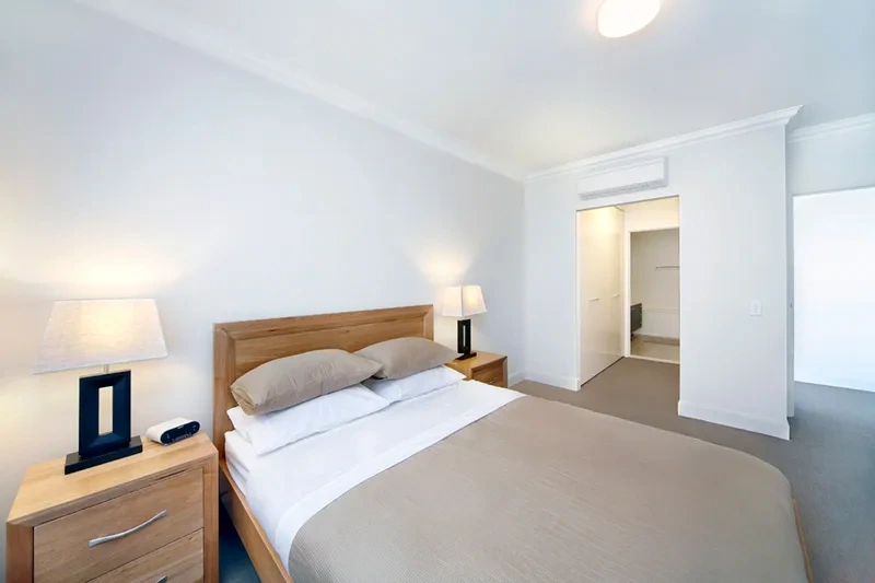 Spacious king master bedroom in Breakfast Point