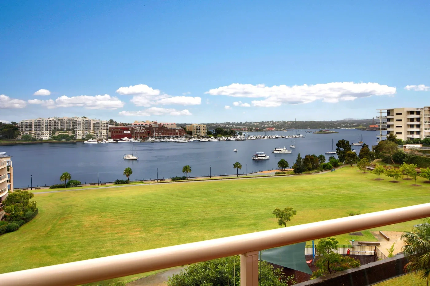 North-facing balcony with sweeping Sydney Harbour water views in Rozelle